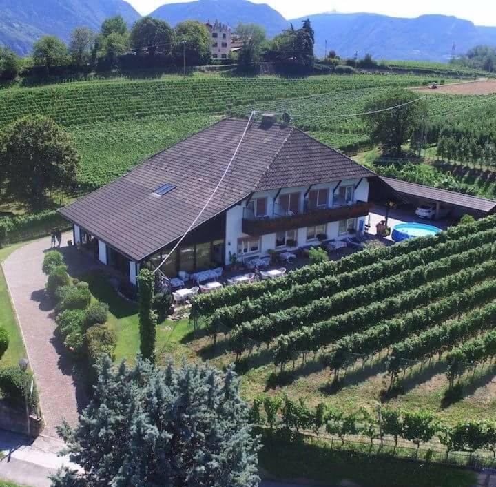 Landhaus Weingut กอร์นายาโน ภายนอก รูปภาพ